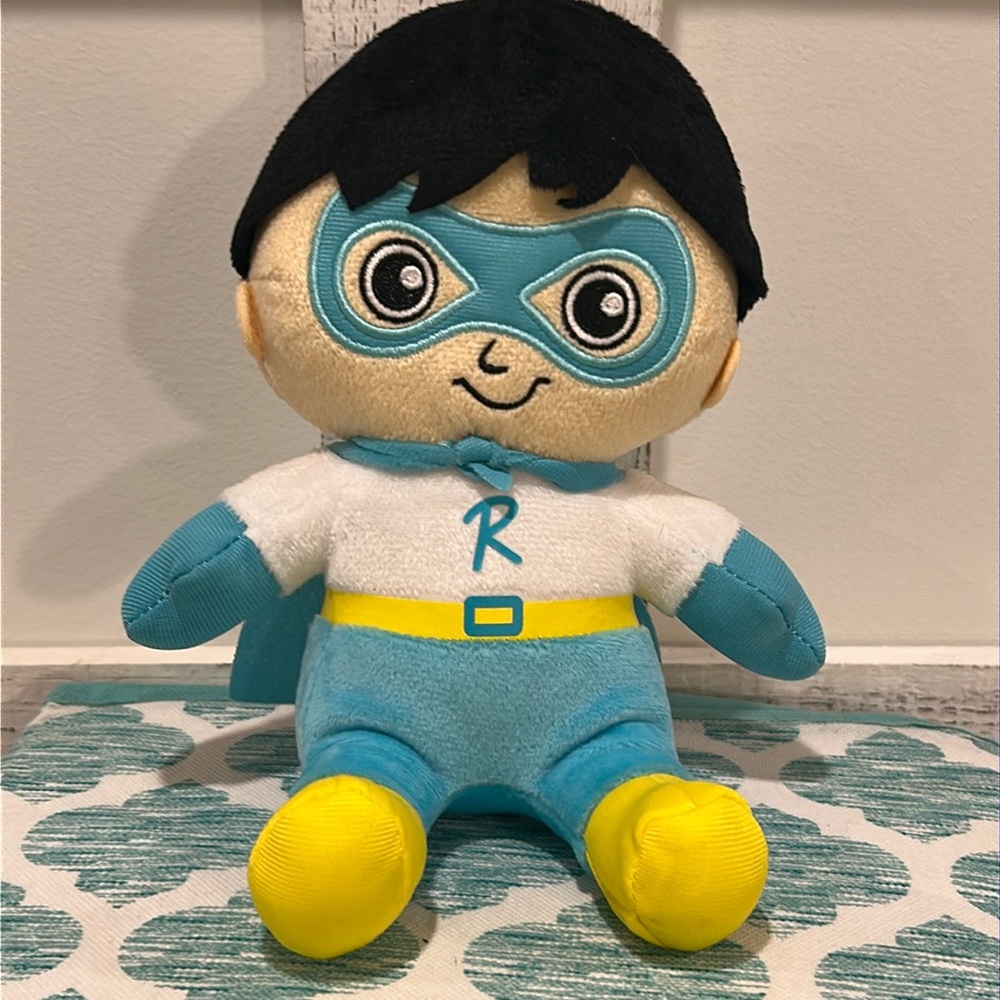 Ryan's World Titan SuperHero PocketWatch Plushie Doll  9”  Stuffed Animals EUC